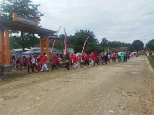Gerak jalan sehat Desa Talang Datar Agustus 2025